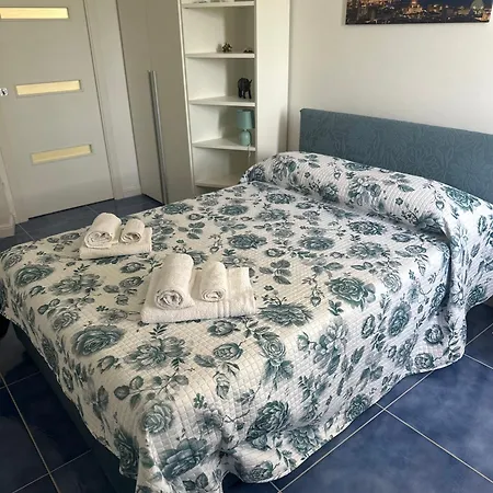 La Casa Di Nonno Ciccio Bed and breakfast 3*